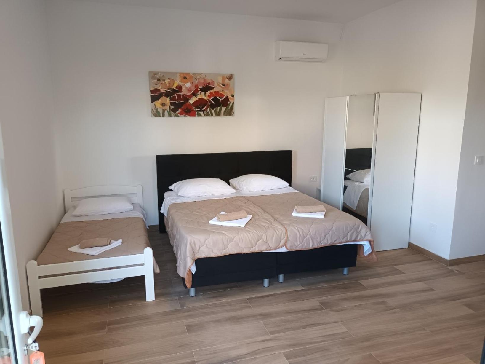 Stars Palace Apartment